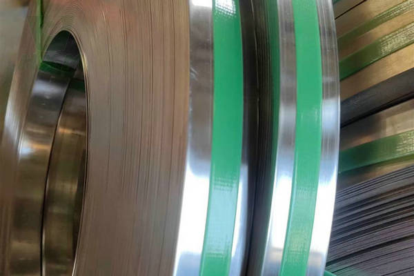 High-precision 17-4 PH stainless steel strip coils with protective green straps
